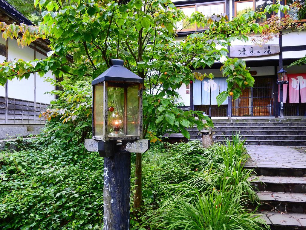 Lamp No Yado Aoni Onsen Hotel Hirakawa Ngoại thất bức ảnh